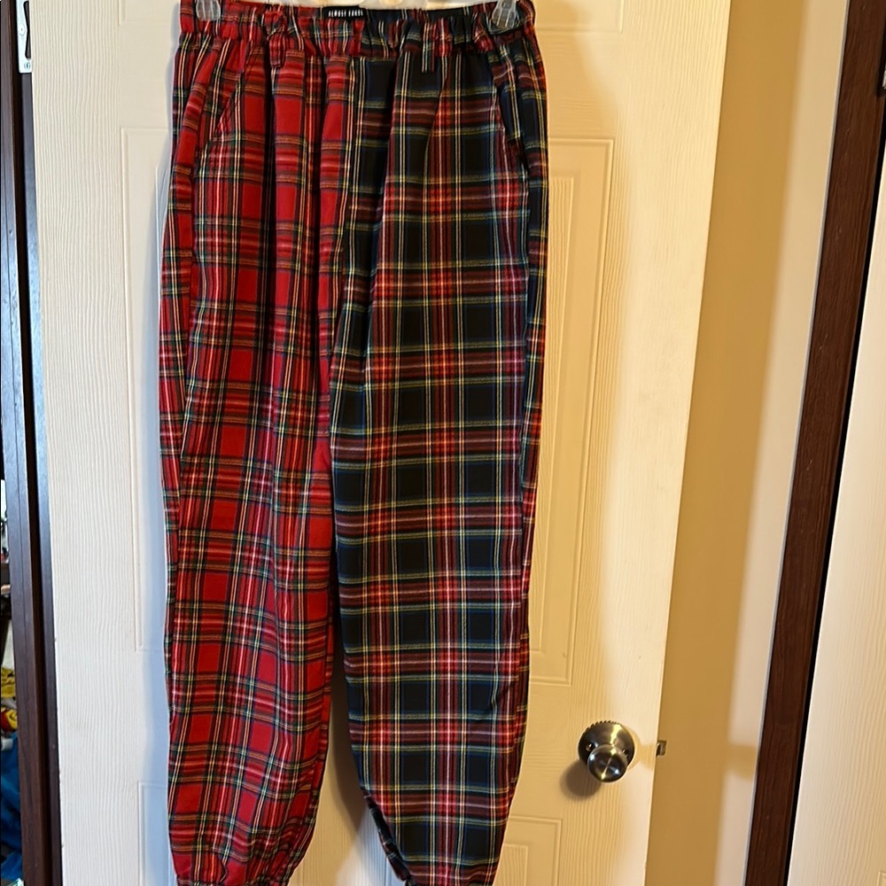 Plaid junior’s Bottoms - Red and Black